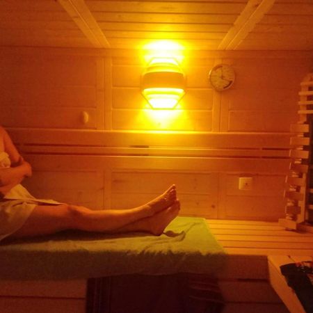 Gemuetliche Gaestezimmer In Einem Neu Sanierten Fachwerkhaus Sachsenheim Eksteriør bilde