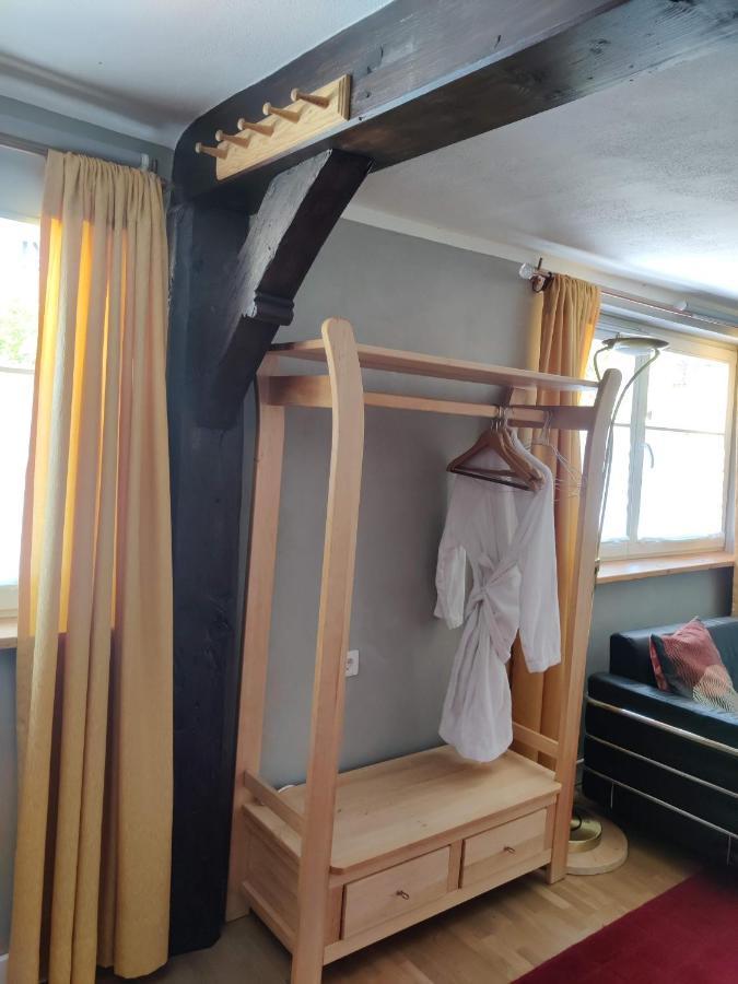 Gemuetliche Gaestezimmer In Einem Neu Sanierten Fachwerkhaus Sachsenheim Eksteriør bilde